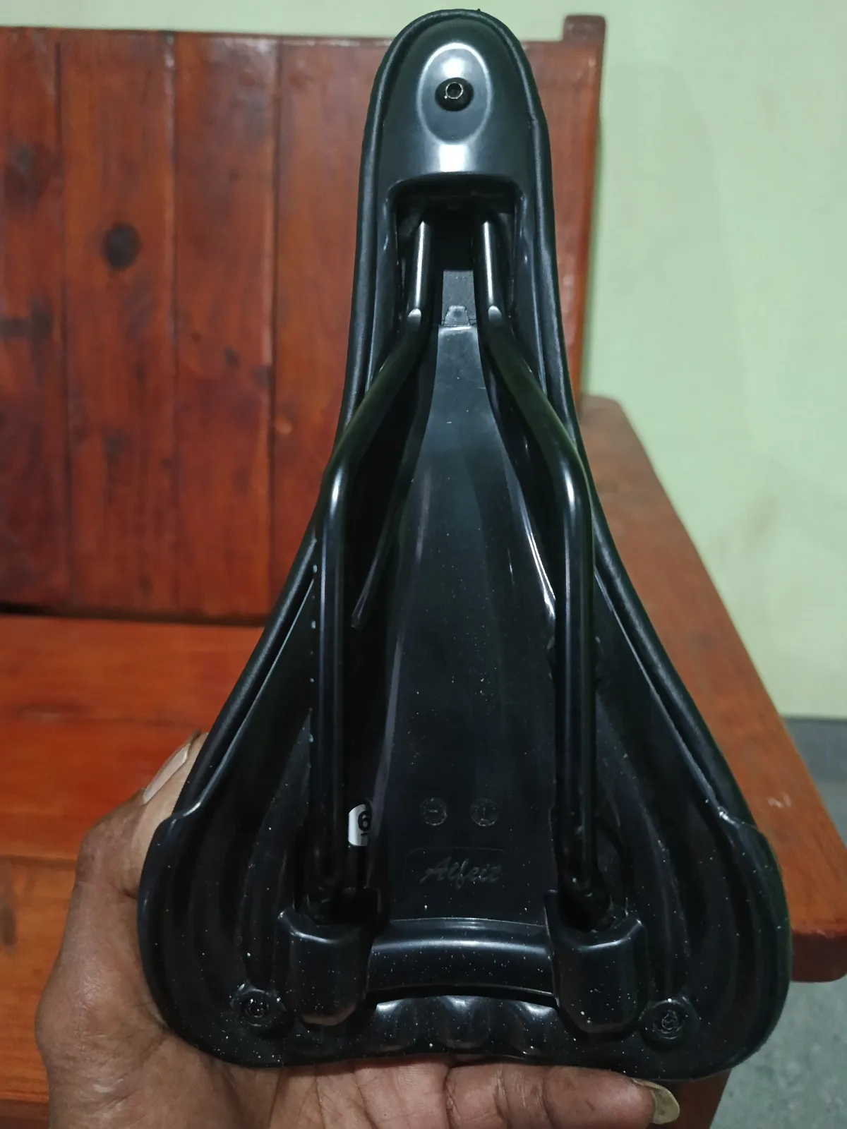 BMX seat roggue