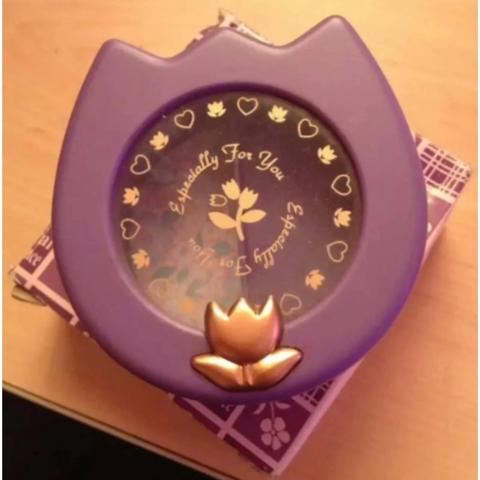 ACCESSORIES & JEWELRIES STORAGE 002