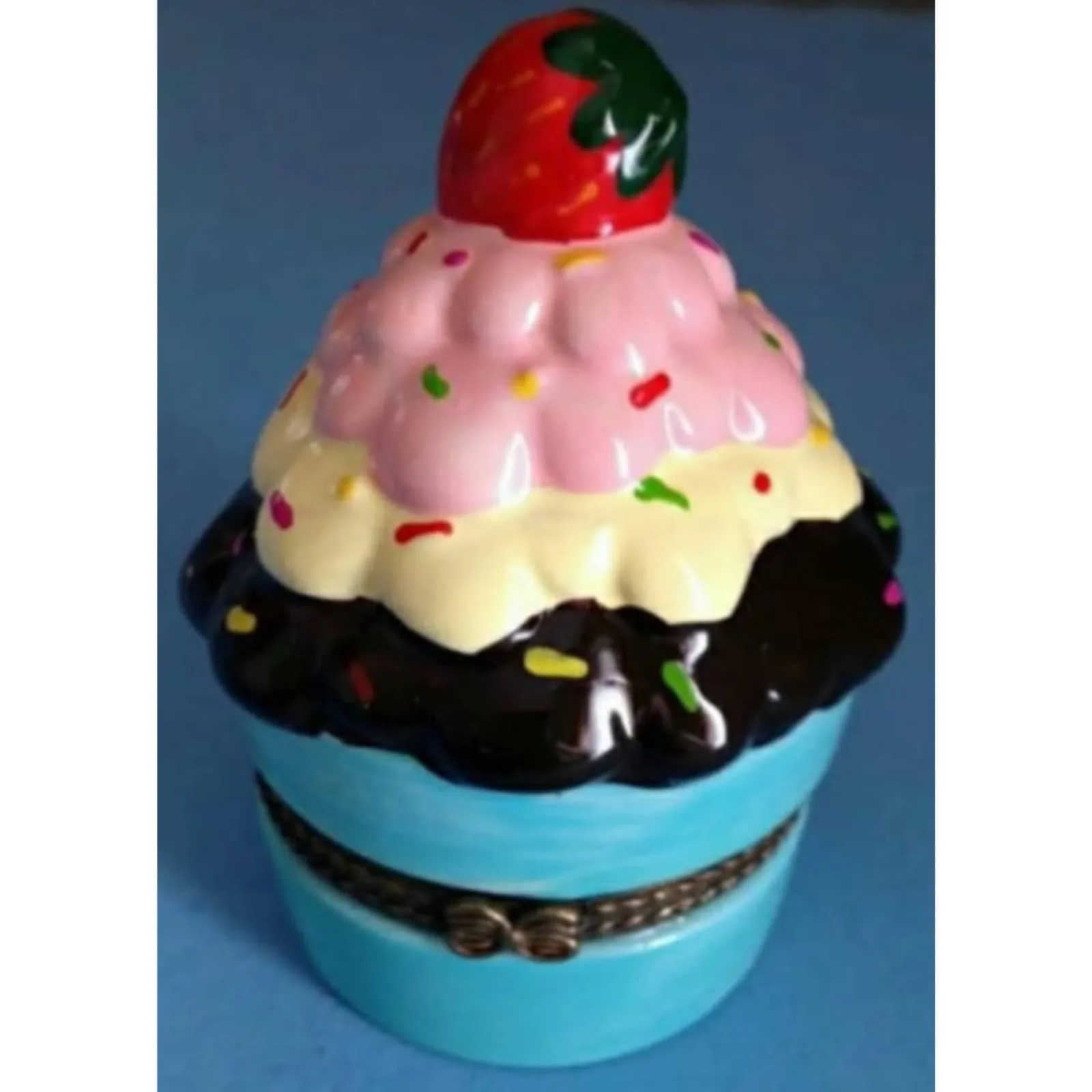 ACCESSORIES - JEWELRIES STORAGE 003